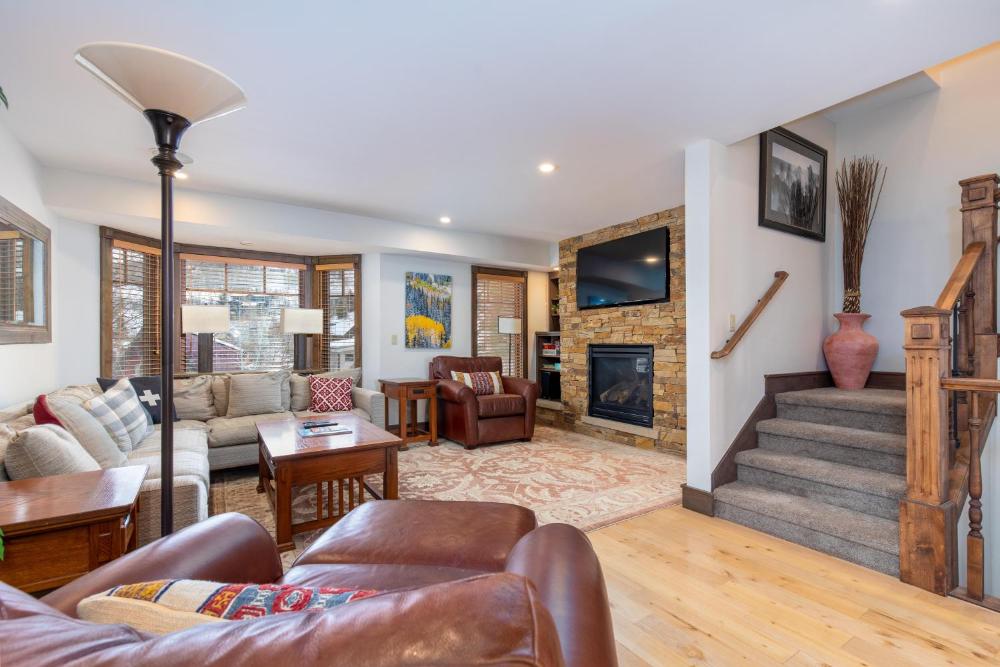 Four-Bedroom Vacation Home interior